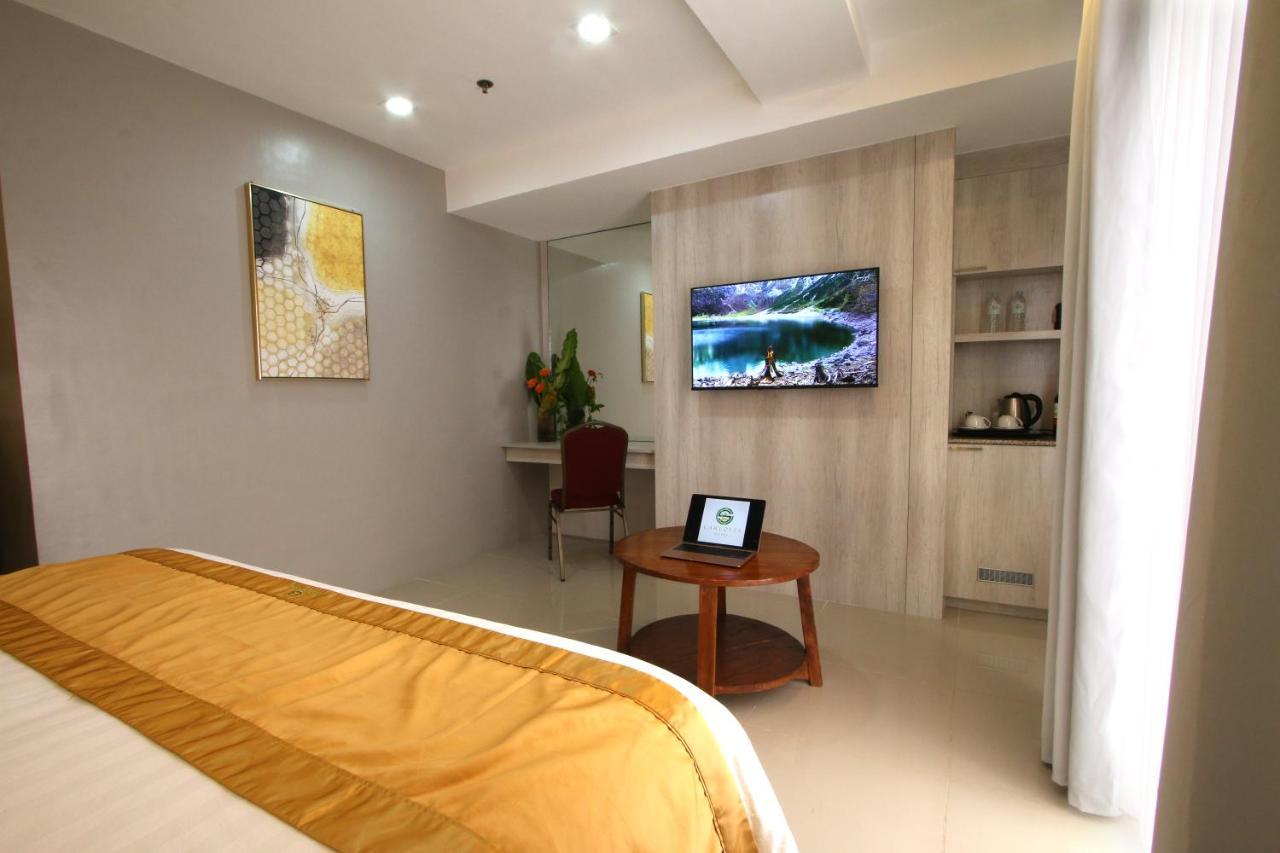 Carlosta Hotel オルモック エクステリア 写真